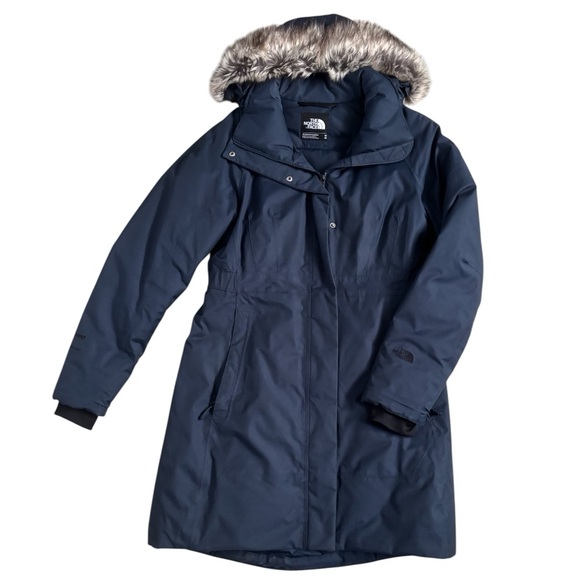 The North Face Parka Navy Blue with Faux Fur Hood Size Medium - Picture 2 of 6